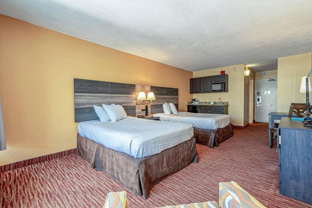 מירטל ביץ' Remodeled Condo, Waterpark View At Landmark Resort מראה חיצוני תמונה